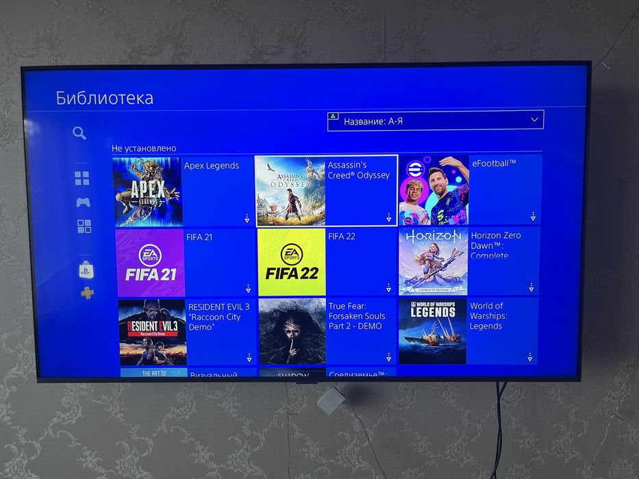 sony playstation 4 slim  1TB