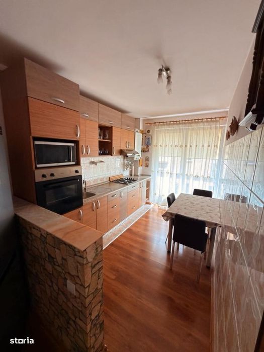 Apartament 2 camere zona TRACTORUL — fotografia 3