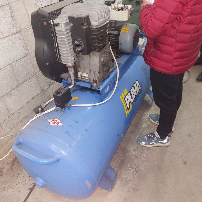 Пройзводствен цех.Използван е за PVC и AL  дограма