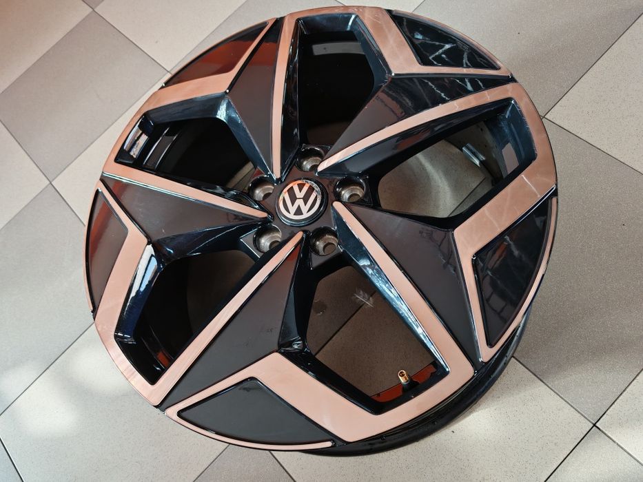 Vand jante de aliaj OEM pentru vw ID3 pe 19