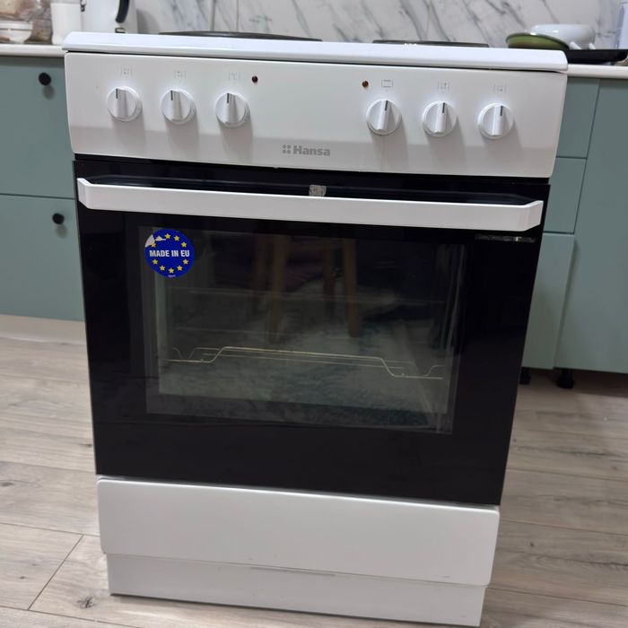 Продам плита Hansa 60см