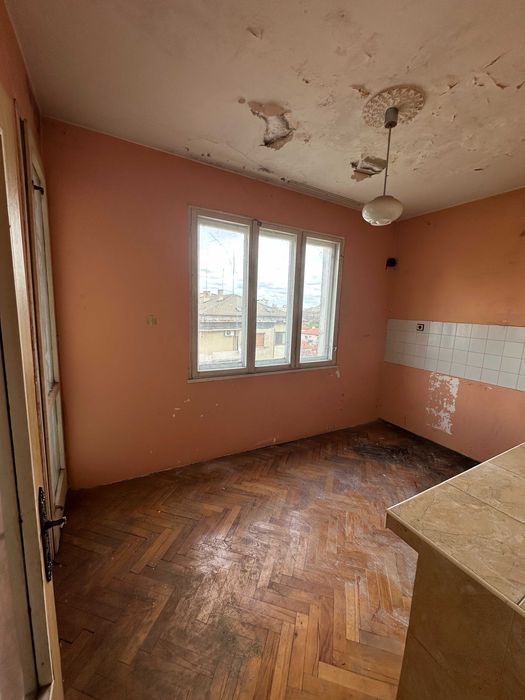 Продава се Тристаен апартамент в Силистра, Запад - 95 кв.м за 336 €/кв.м - Снимка #4