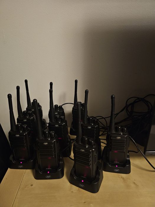 10 statii radio portabile, profesionale PNI PMR R15