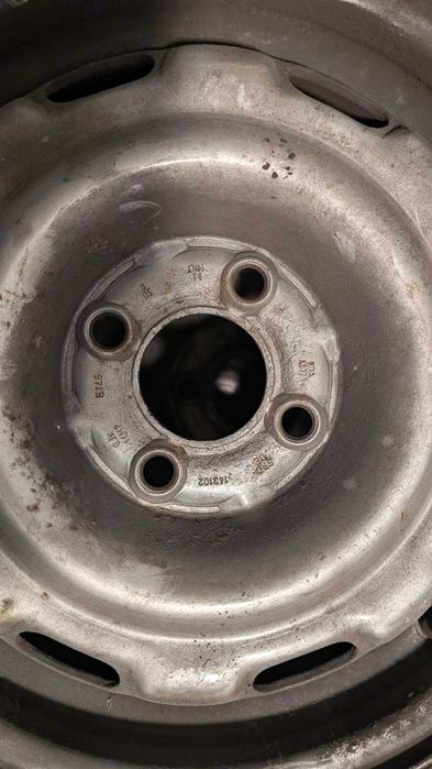 Set jante aliaj R14 + jante tablă R14 – 4x100 – stare bună