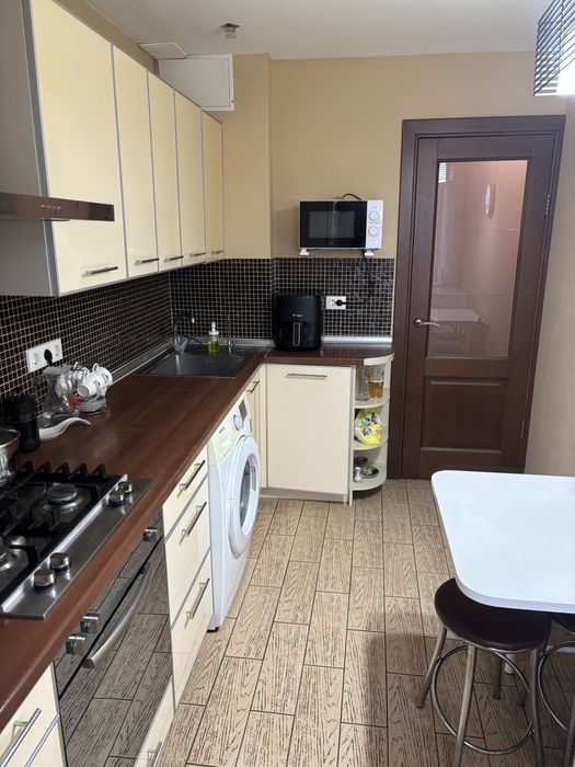 Продам 3-х комнатную квартиру