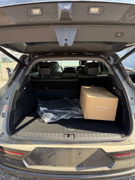 Zeekr 7x  long range awd