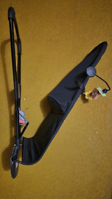 Продам шезлонг б/у для малышей