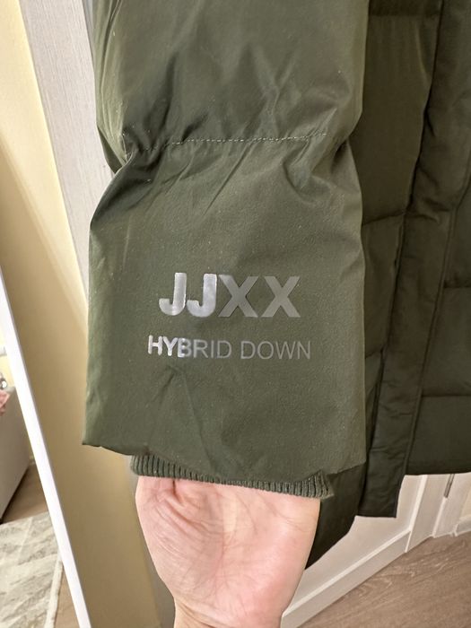 Пуховик зимний MEXX