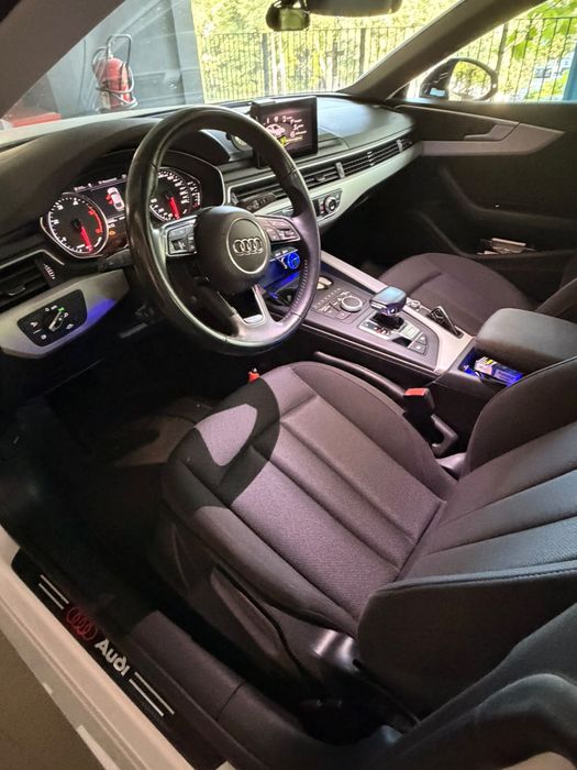 Vând Audi A5 F5 Matrix