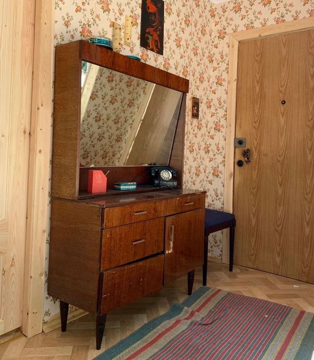 Срочно продается 1 комн квартира, Яккасарайский район, ул. А. Каххара