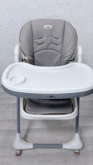 Стульчик для кормления Kidilo