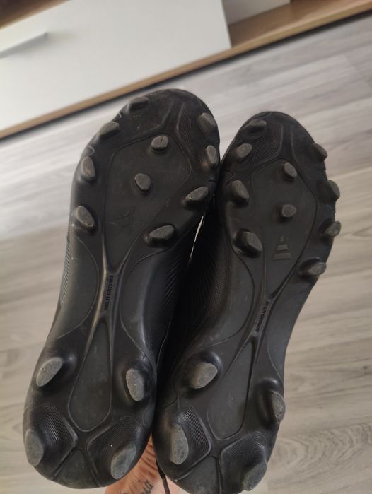 Бутонки Adidas Predator