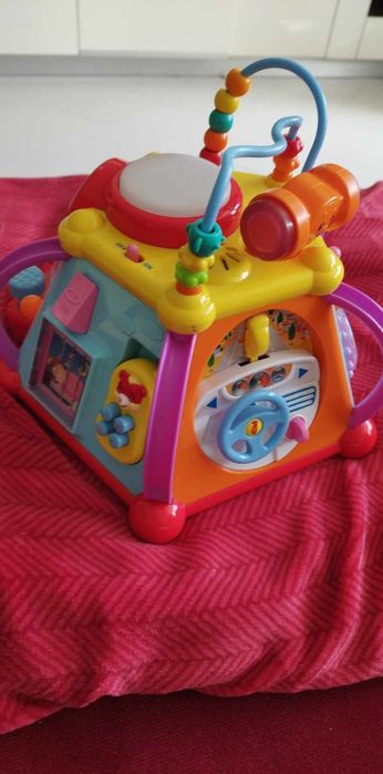 Интерактипвни детски играчки, пъзели, пумпал, низанка