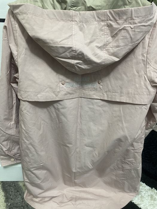 Аеллар устки кийими