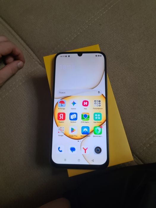 Realme R4X память 128