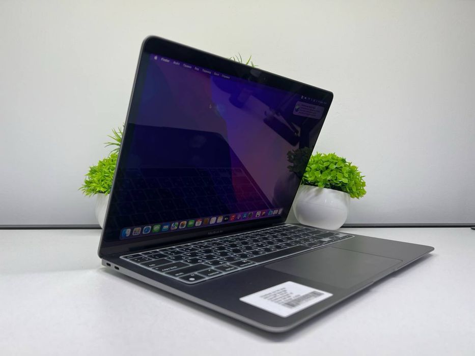 MacBook Air M1 2020