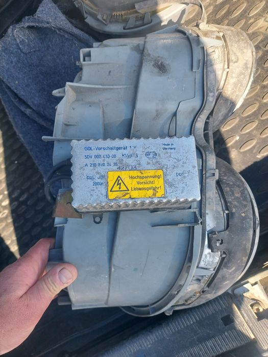 Блоки ксенона w210