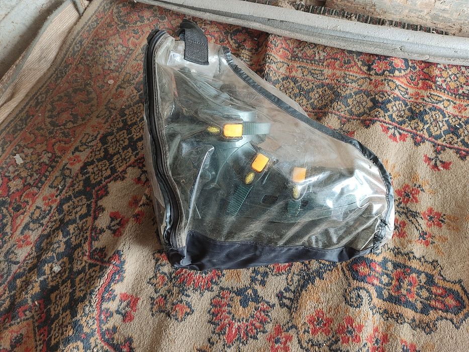 Роликовые коньки