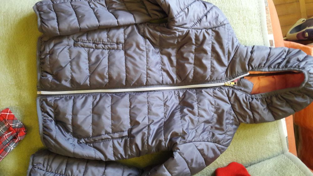 vand geaca iarna si  jacketa de vânt