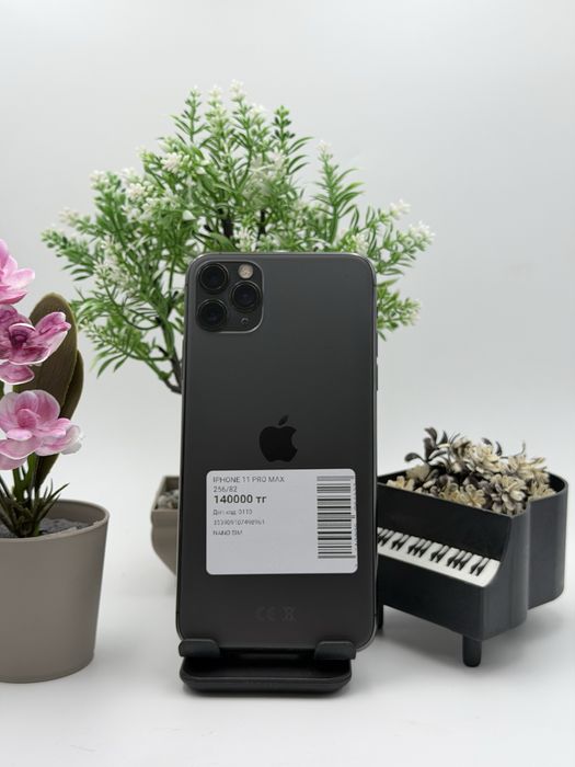 IPhone 11 pro max 256/82%  Айфон 11про макс 256/82%