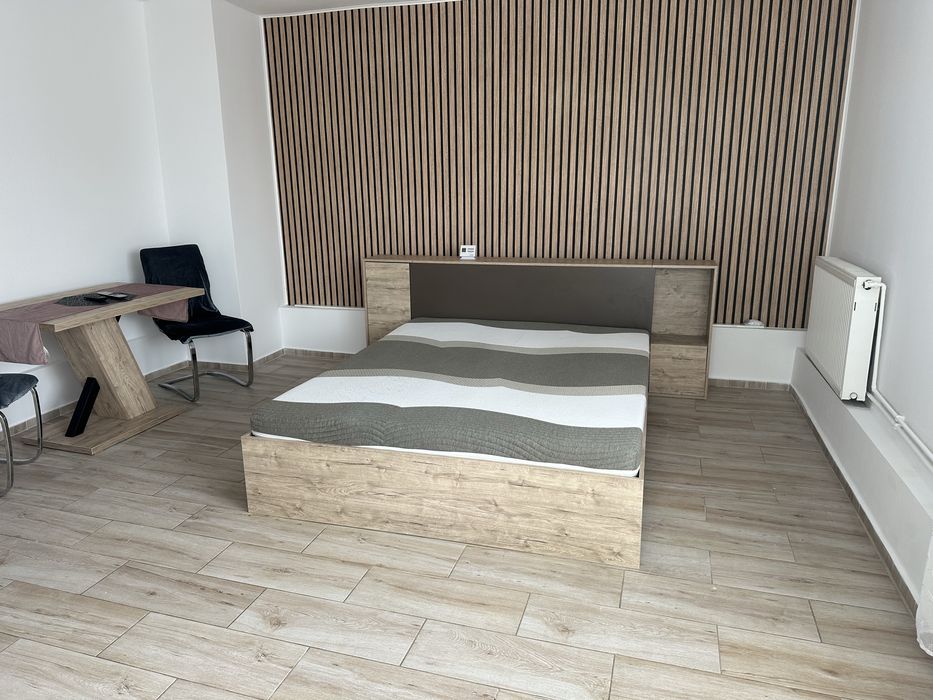 Inchiriez garsoniera