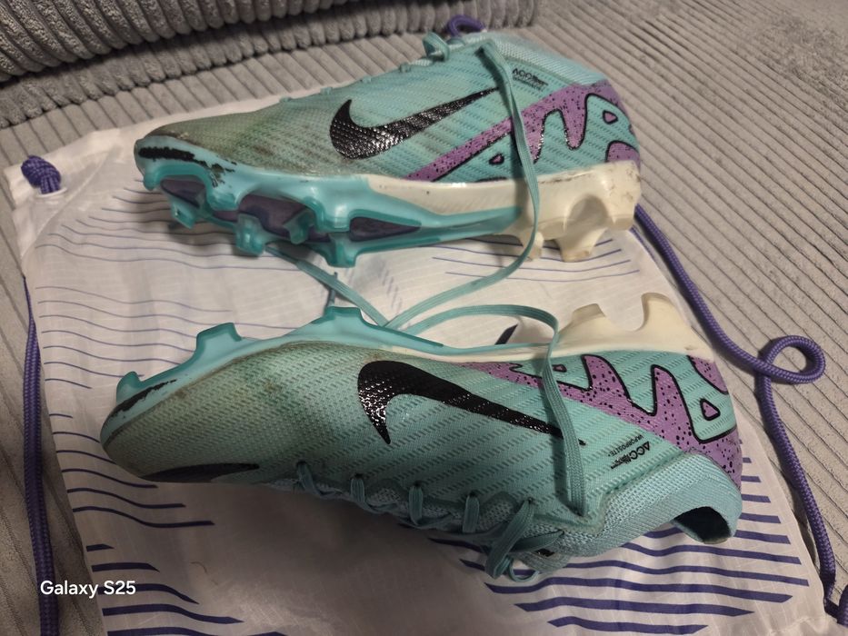 Ghete Nike Mercurial