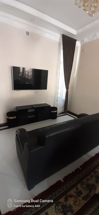 Продаются 2 дачи одинаковые в Чарваке 1, 5 километров от Бочки