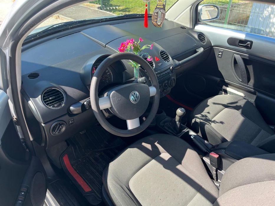 Volkswagen New Beetle