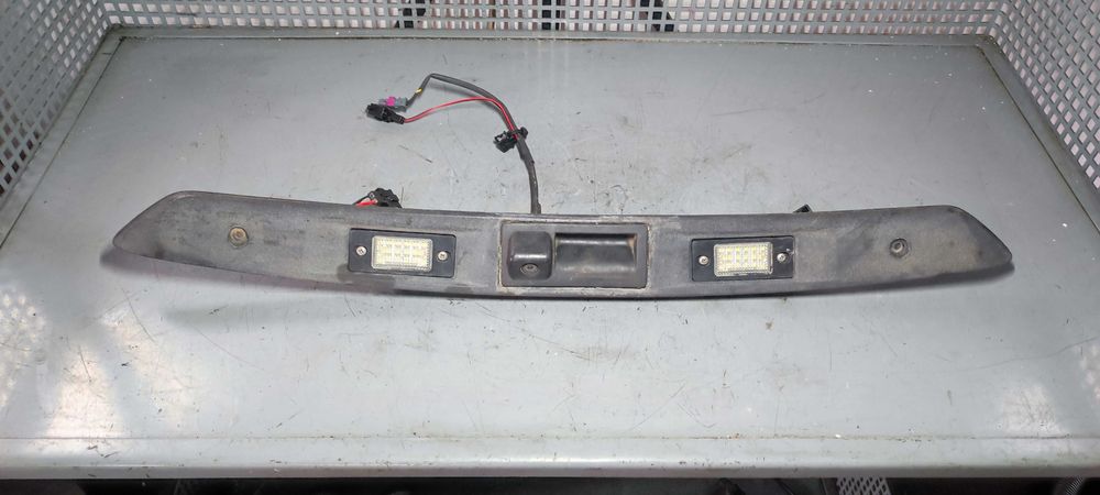 Buton deschidere haion+lumini numar+camera volkswagen vw tiguan 2009
