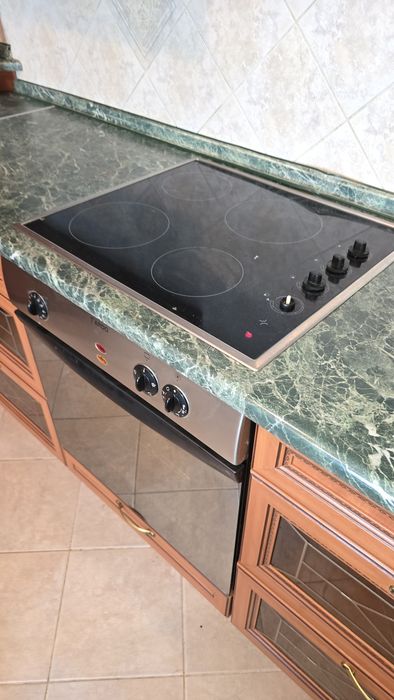 Продам кухню с техникой