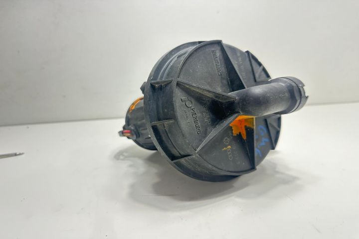Pompa aer suplimentara  06A959253B Volkswagen VW Golf a 5-a generatie
