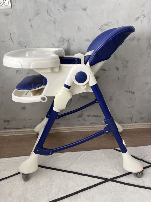 Стол для кормления