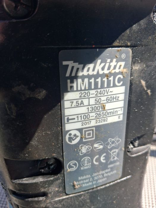 Picamer/ ciocan demolator Makita hm 1111c