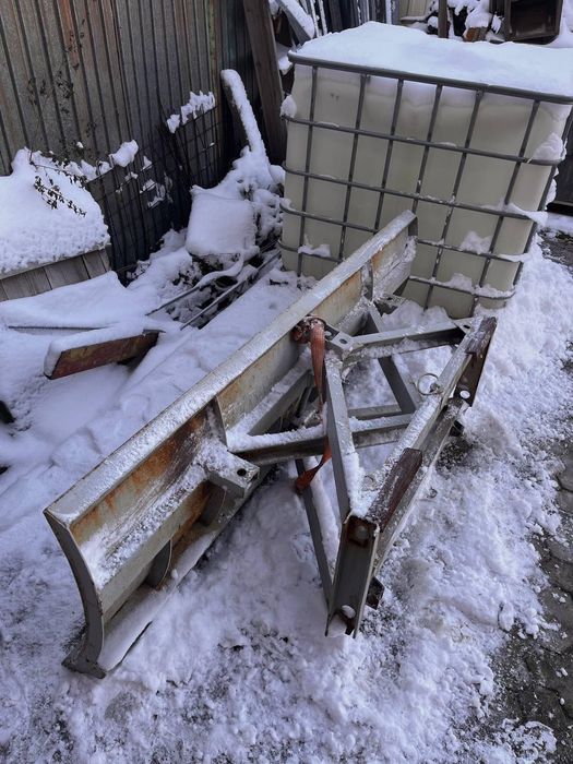 Bobcat отвал на мини погрузчик