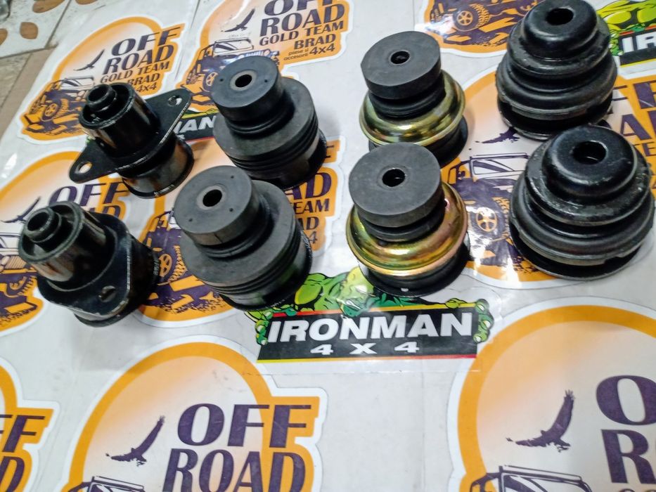 Set Tampoane caroserie sasiu Nissan Patrol Y61