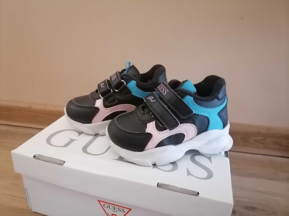 Маратонки Guess girl