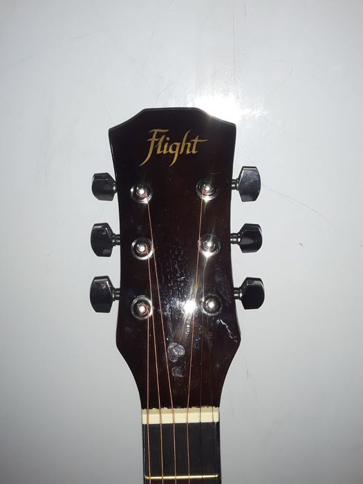 Gitara + sovgalariyam bor arzon