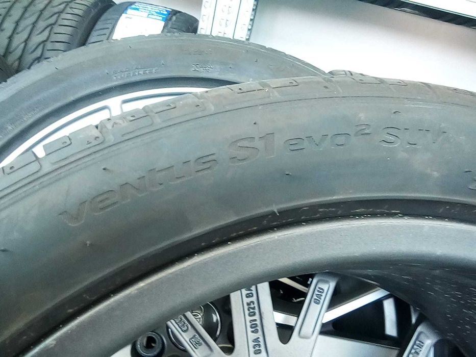 Jante Audi A6 Q3 Q4 Anvelope iarna noi Pirelli Sottozero 255 40 20