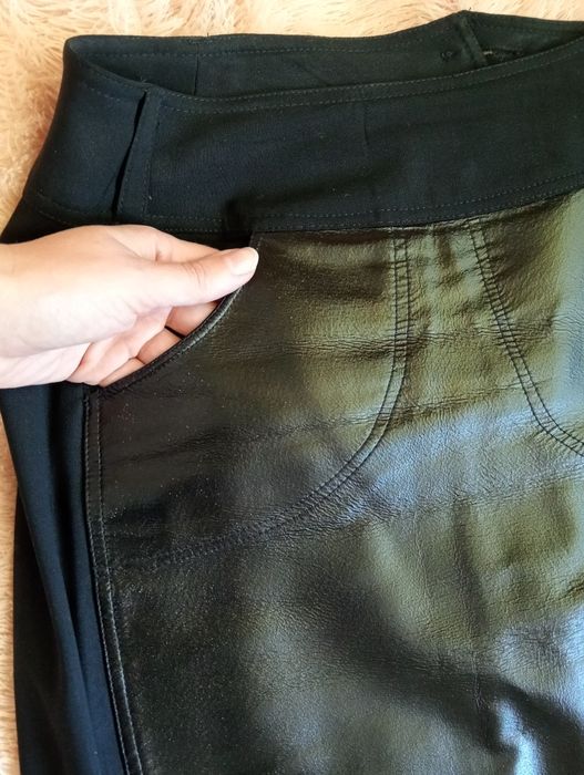 Юбка черная карандаш .