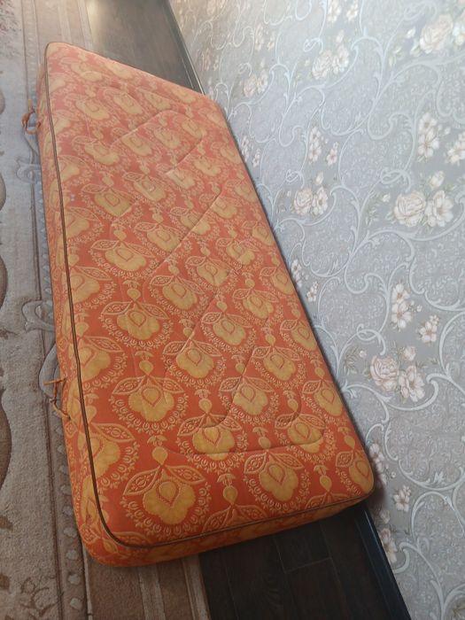 Матрас для кровати
