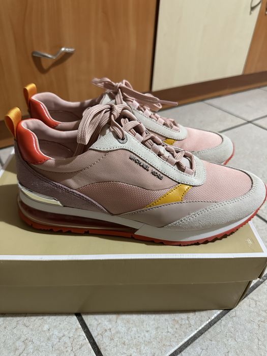 Michael Kors маратонки