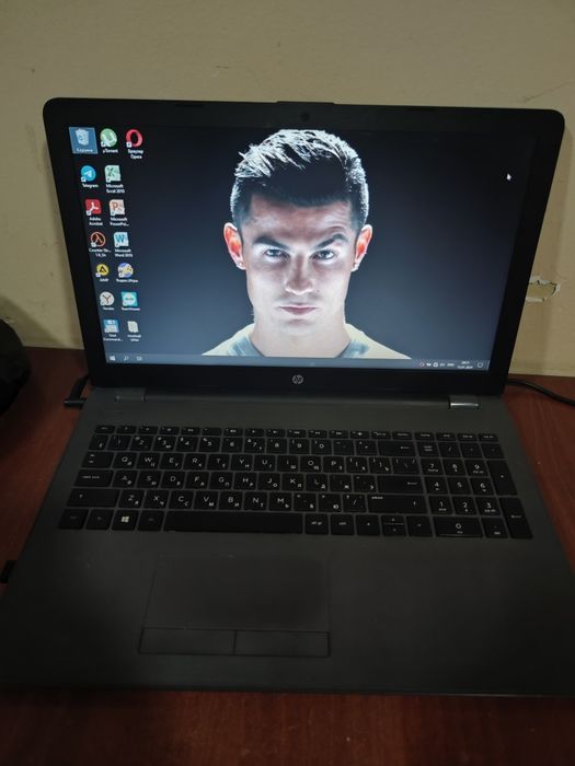 HP kompyuter 4gb operativka  1tb xotira