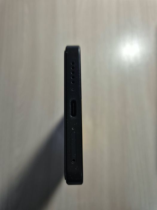 Продам Poco X7Pro