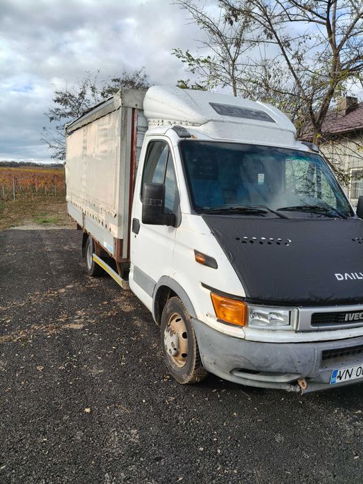 Vând Iveco daily