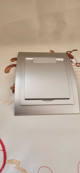 Calendar/Calculator electronic