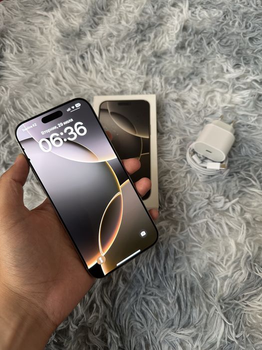 iPhone 16 Pro Max 256gb EAC