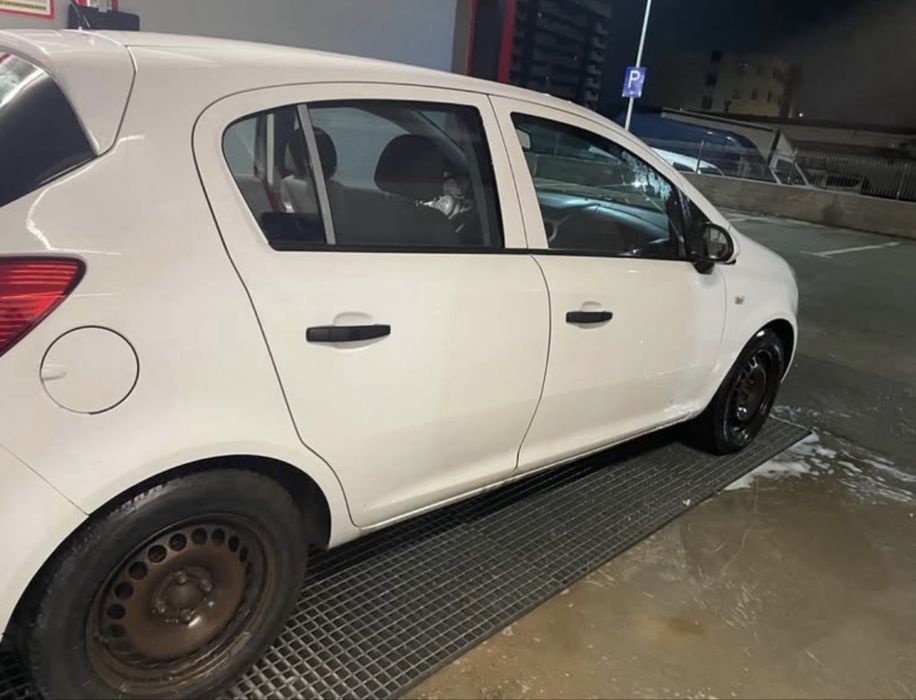 Opel corsa D2012