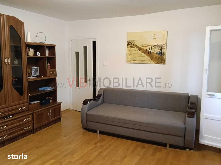 Bloc izolat, 54mp, la 3 minute de Shopping Mall