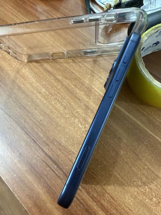 Продам Айфон 17про