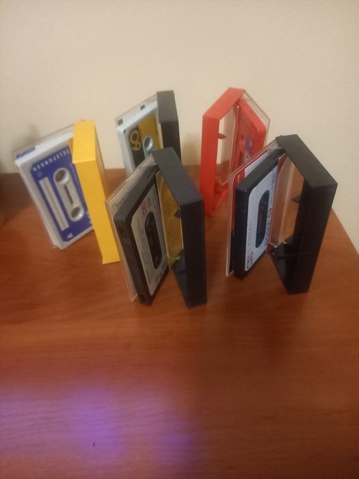 Аудио касети ...